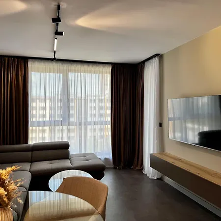Sonata Apartment Warna
