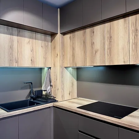 Sonata Apartment *